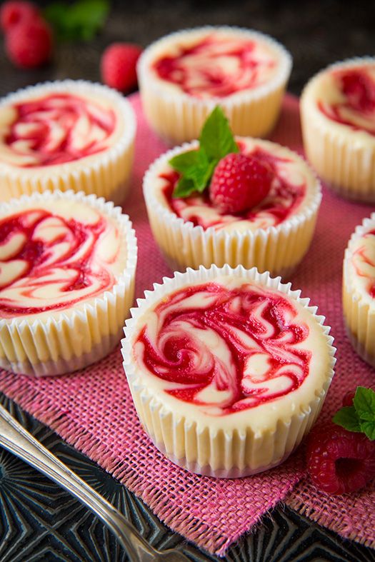 Raspberry Cheesecake Cupcakes Raspberry Cheesecake Cupcakes