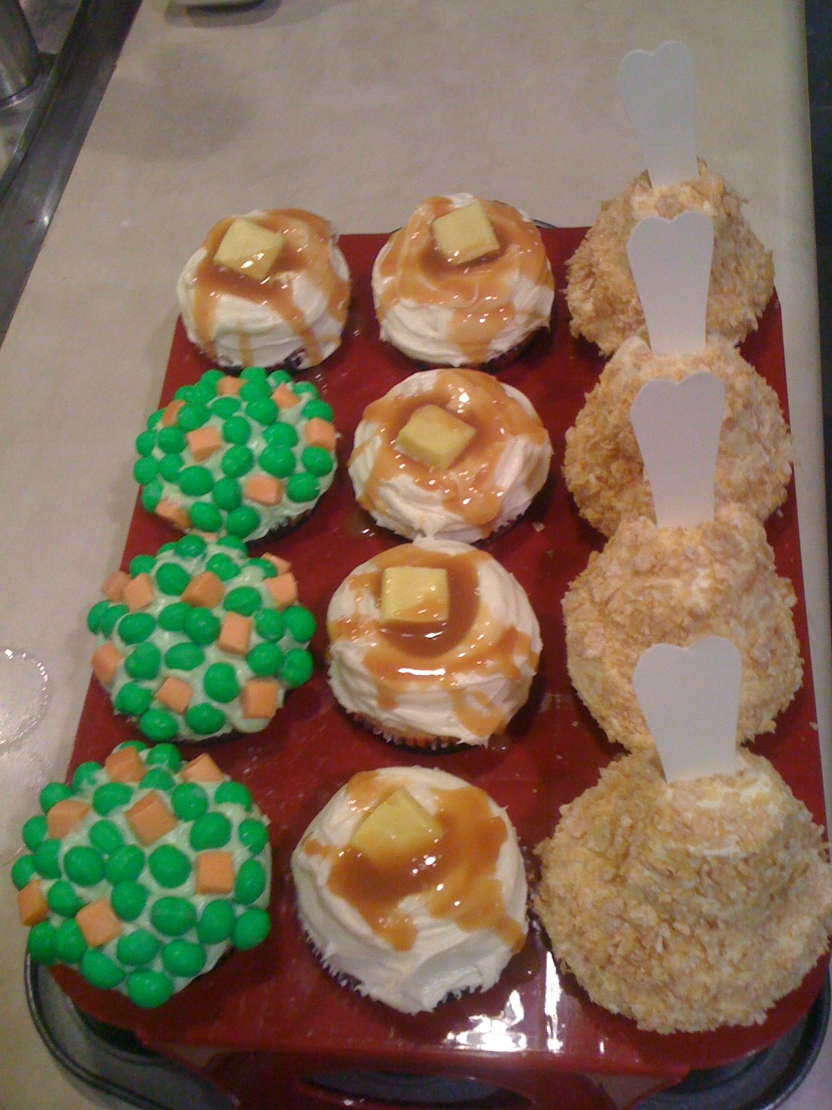 Thanksgiving Dinner Cupcakes Thanksgiving Dinner Cupcakes