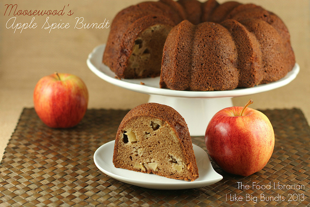 Apple Spice Bundt Cake