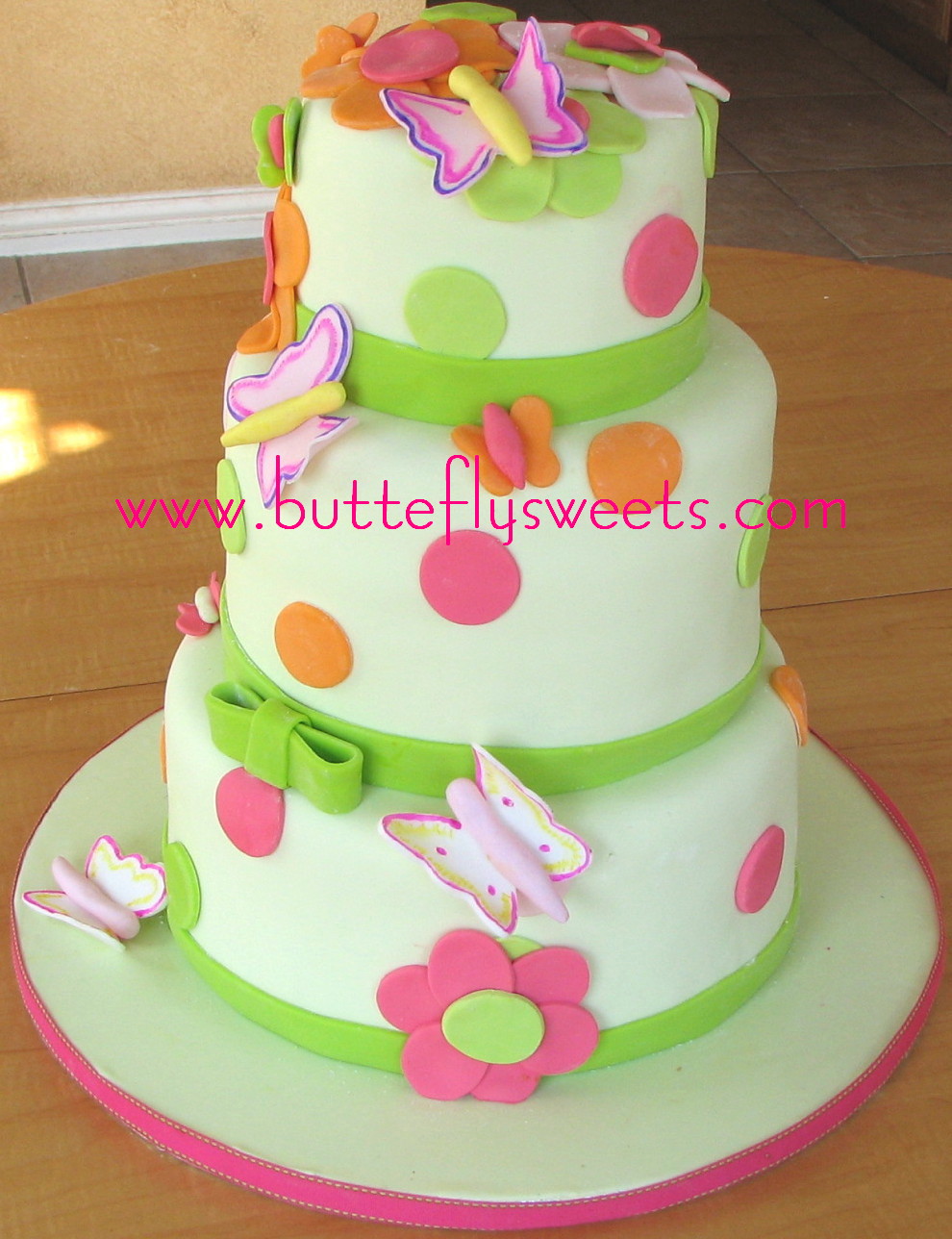 7 Photos of Colorfl Fondant Cakes 7 Photos of Colorfl Fondant Cakes
