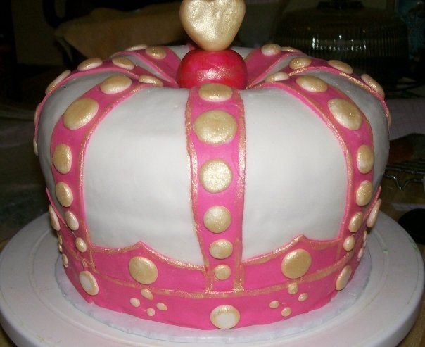 Cake with Crown On Top Cake with Crown On Top