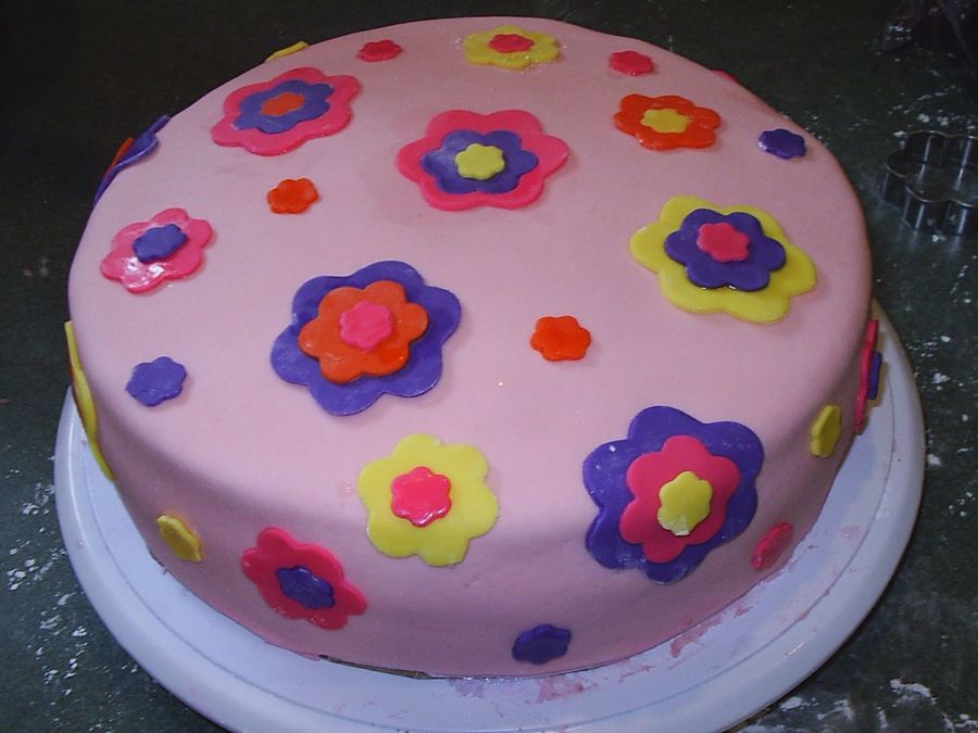 Colorful Fondant Cake Colorful Fondant Cake