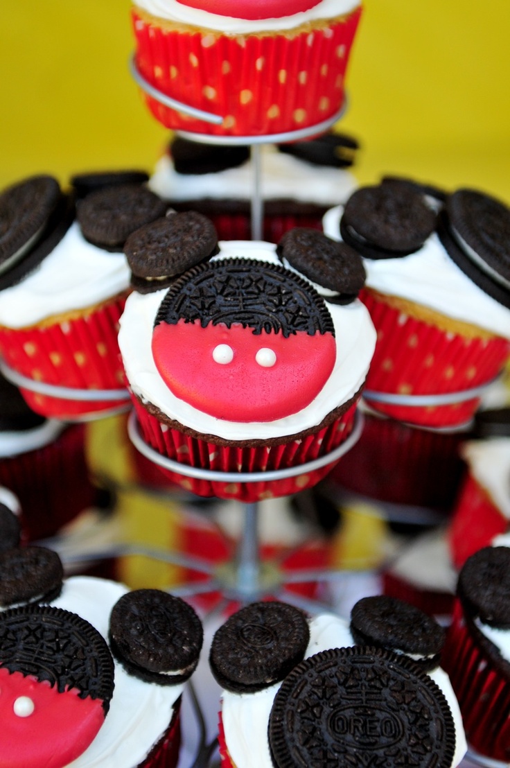 Mickey Mouse Oreo Cupcakes Easy Mickey Mouse Oreo Cupcakes Easy