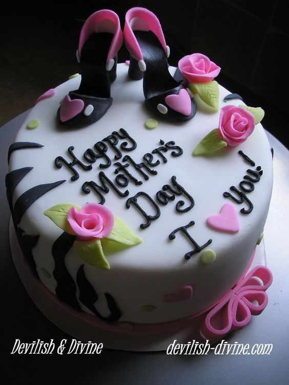 Mother's Day Cake Design