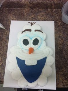 11 olaf cupcake cakes