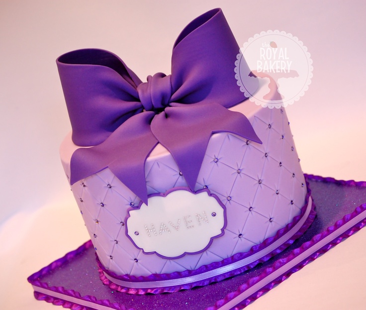 Big Bow Birthday Cake