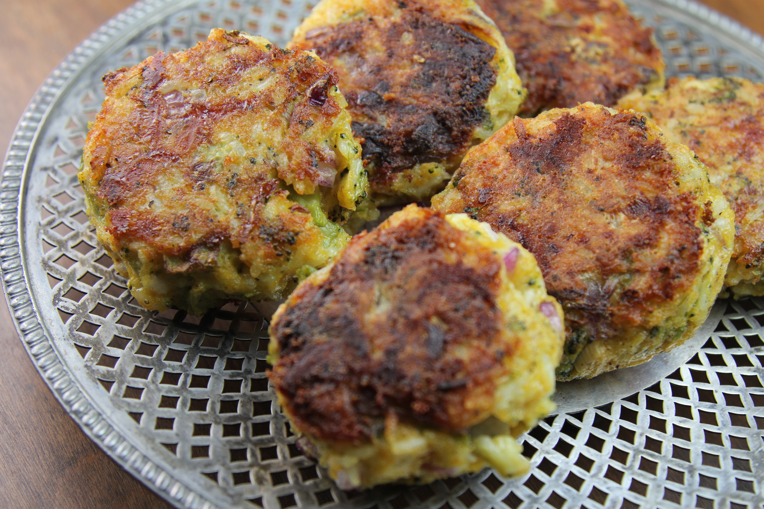 Broccoli Cheese Cakes Broccoli Cheese Cakes