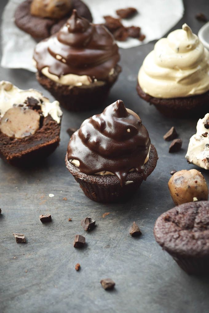Chocolate Chip Cookie Dough Stuffed Cupcakes Chocolate Chip Cookie Dough Stuffed Cupcakes