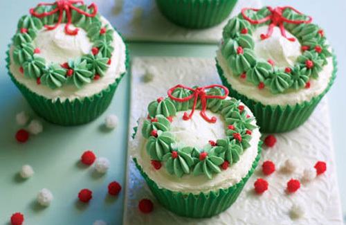 Christmas Cupcake Wreath