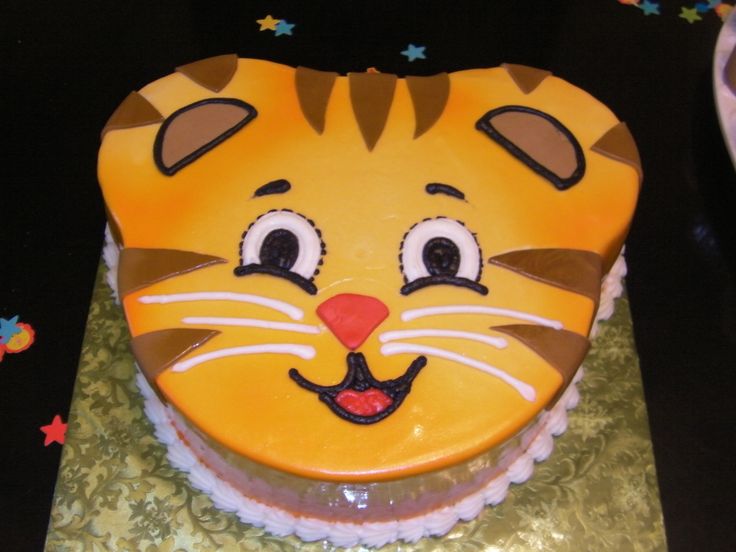 Daniel Tiger Birthday Cake