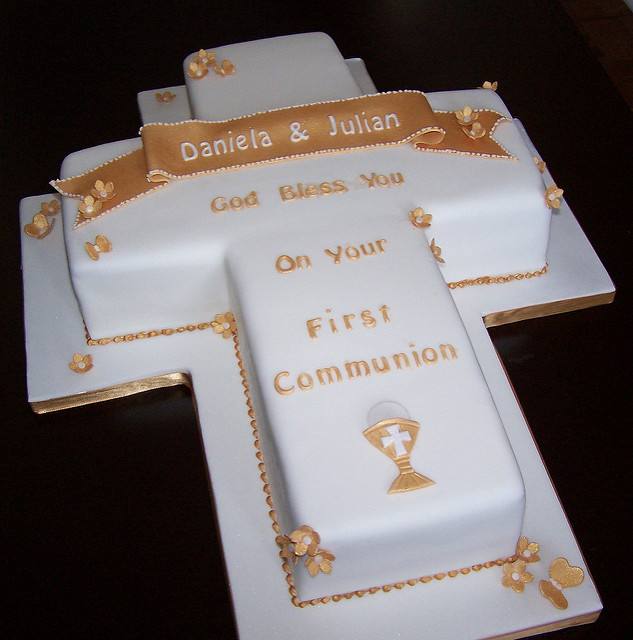 First Holy Communion Cross Cakes First Holy Communion Cross Cakes