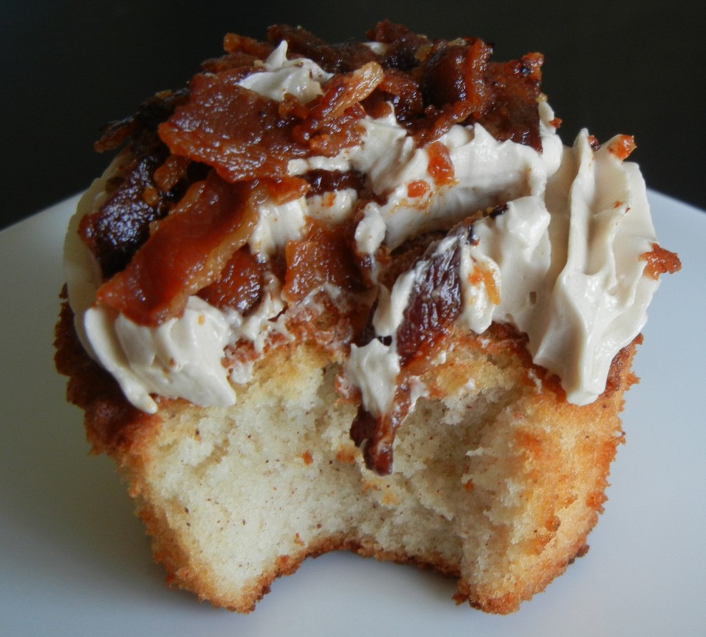 French Toast and Bacon Cupcakes