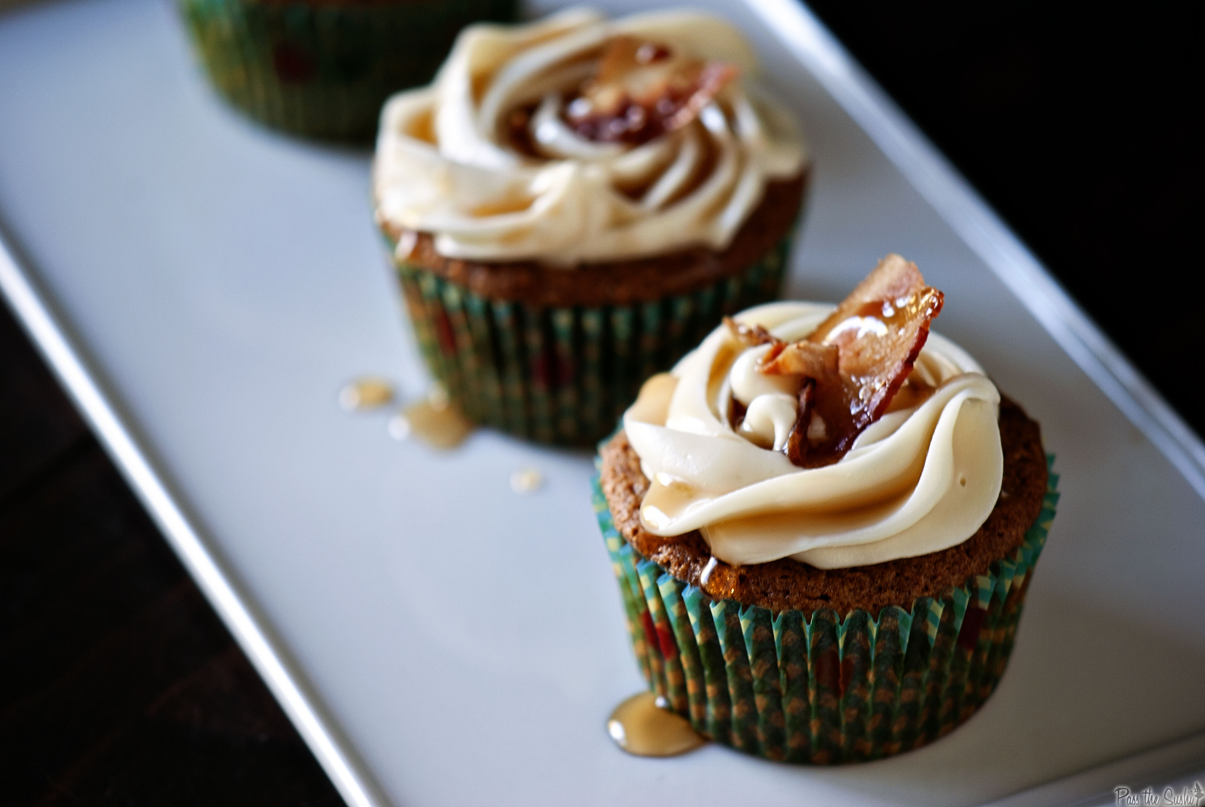 French Toast and Bacon Maple Cupcakes