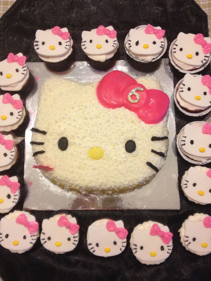 Hello Kitty Cake and Cupcakes Hello Kitty Cake and Cupcakes