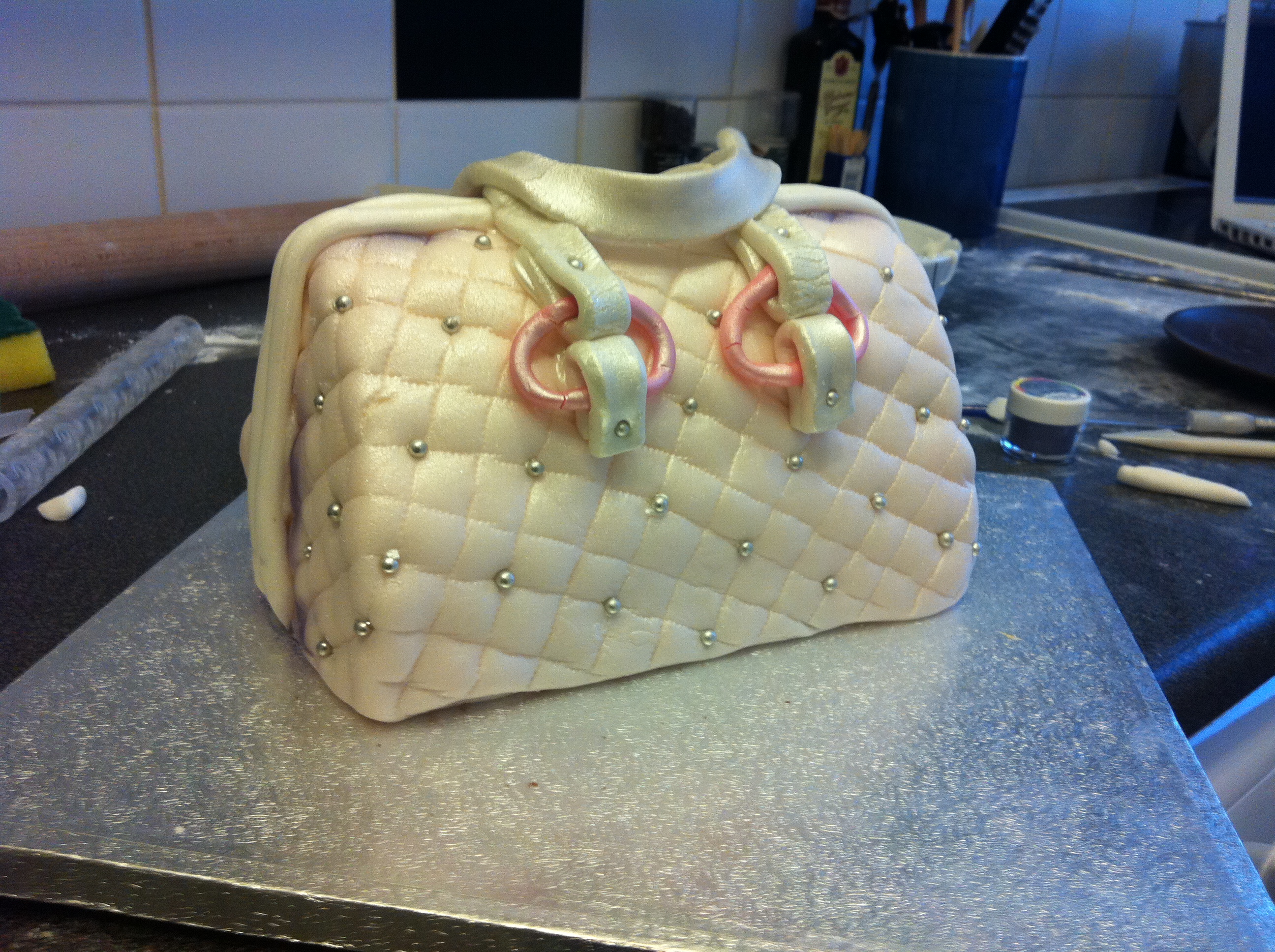 9 Photos of Cake Boss That Has Made Different Shaped Cakes 9 Photos of Cake Boss That Has Made Different Shaped Cakes