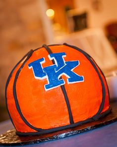 Kentucky Basketball Grooms Cake