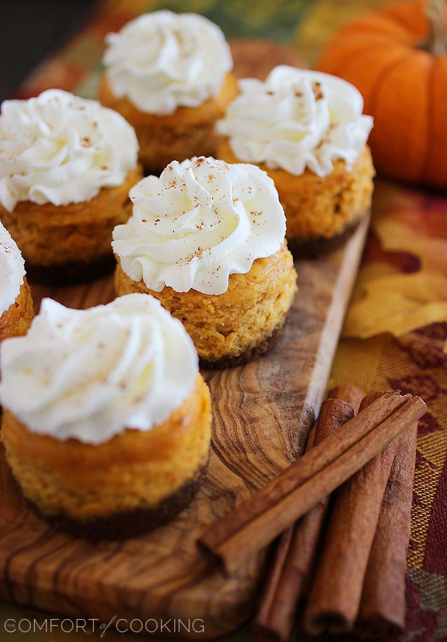 Mini Pumpkin Cheesecakes with Gingersnap Mini Pumpkin Cheesecakes with Gingersnap