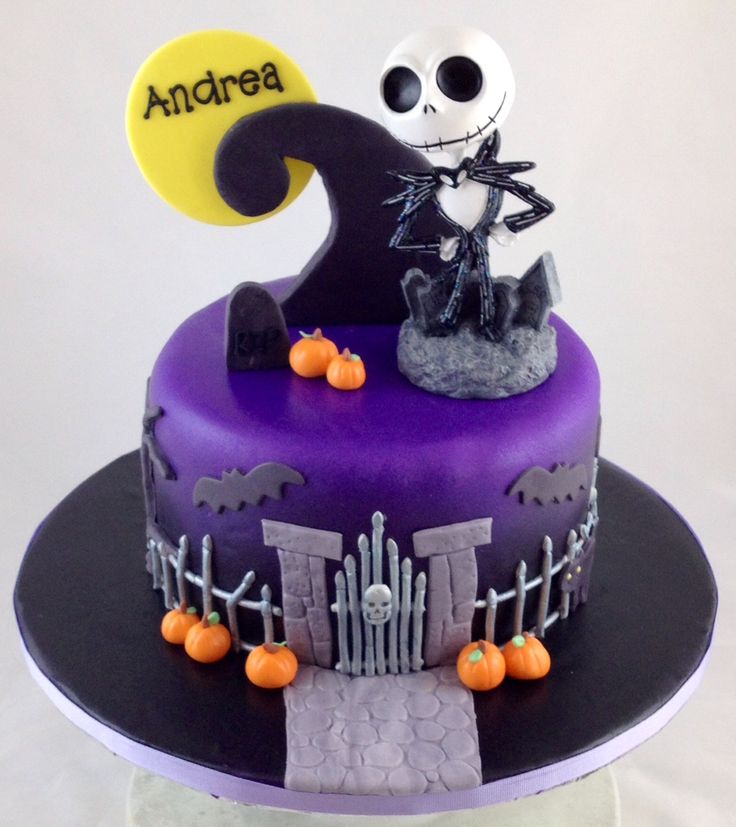 Pumpkin Jack Skellington Cake