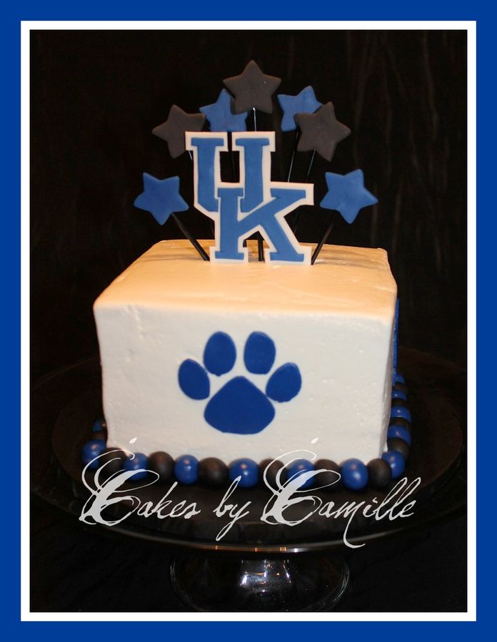 University of Kentucky Wildcats Cake