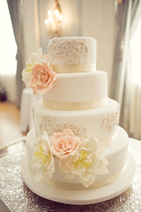 Vintage Lace Wedding Cake Vintage Lace Wedding Cake