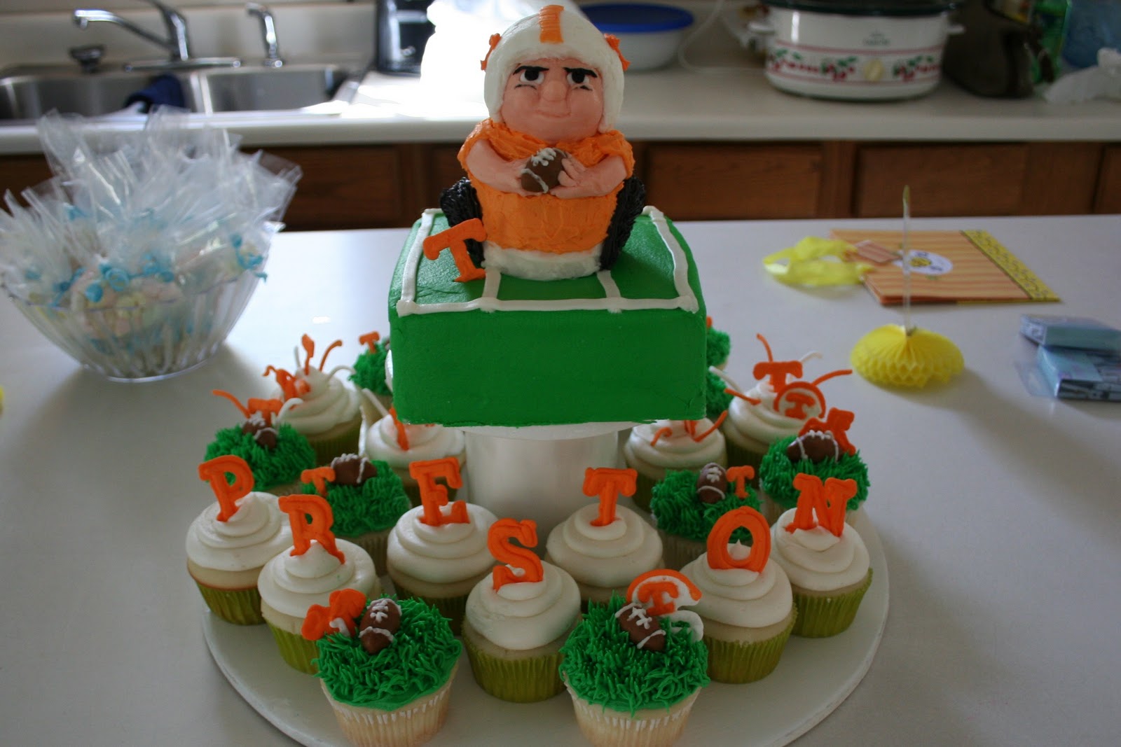 Baby Shower Cupcake Cake Baby Shower Cupcake Cake
