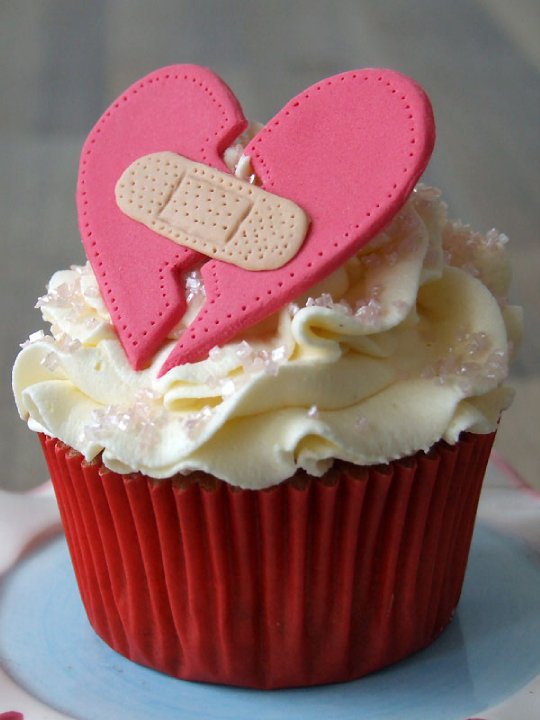 Broken Heart Cupcake