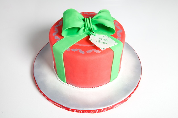 11 Photos of Christmas Ideas For Decorating Cakes With Fondant 11 Photos of Christmas Ideas For Decorating Cakes With Fondant