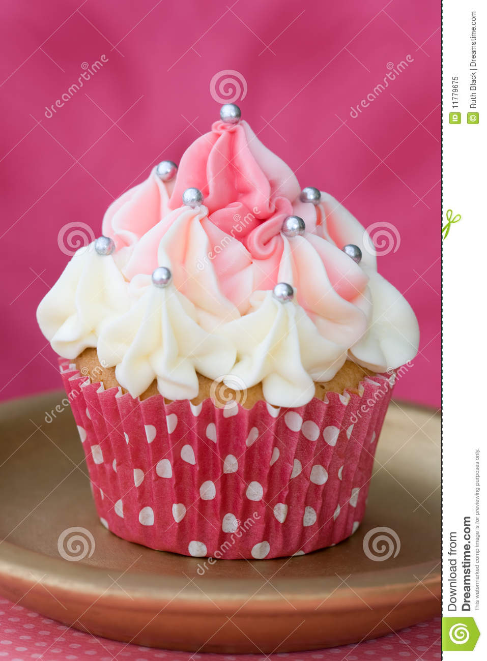 Pink and White Cupcakes