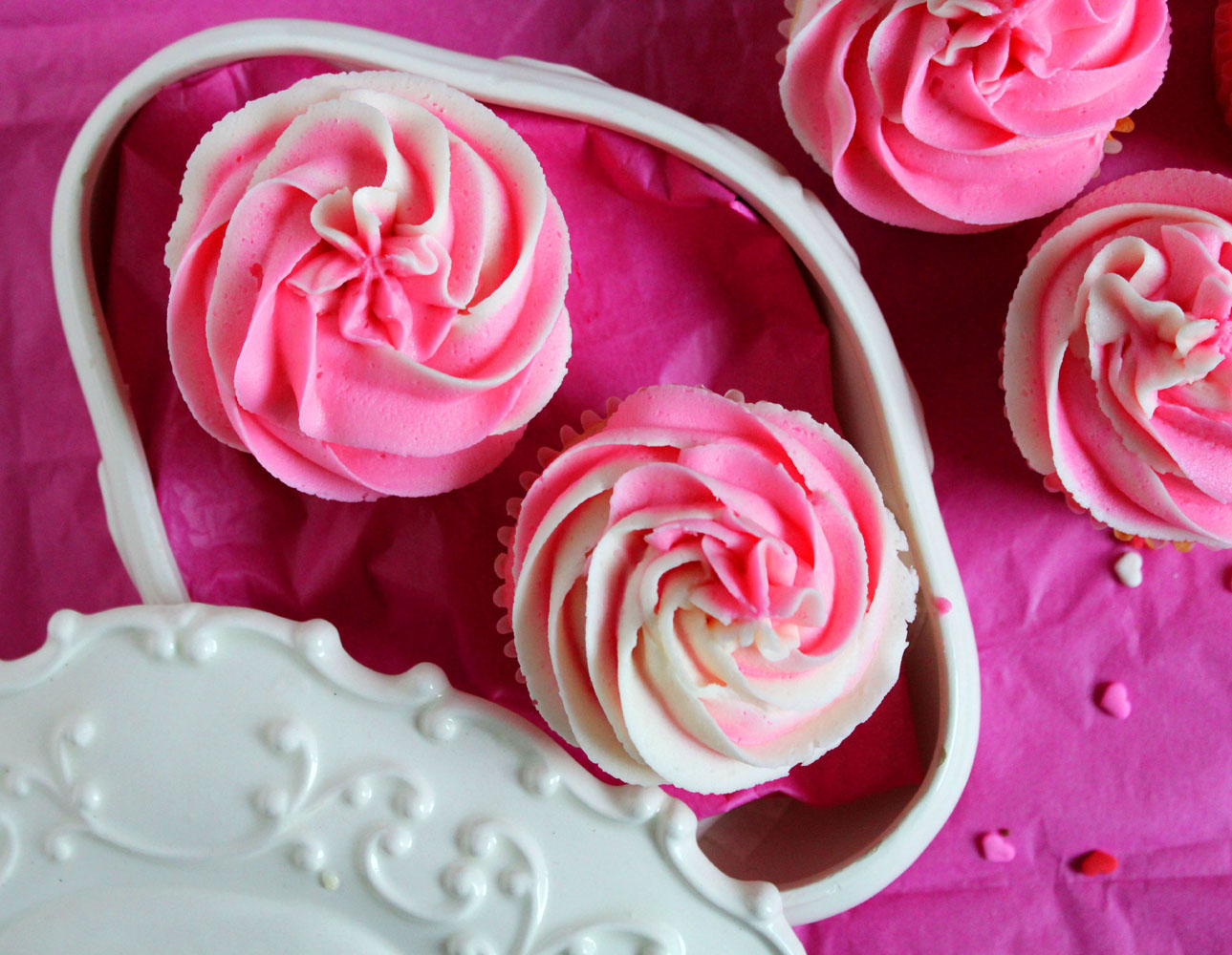 Pink and White Swirl Cupcake Icings