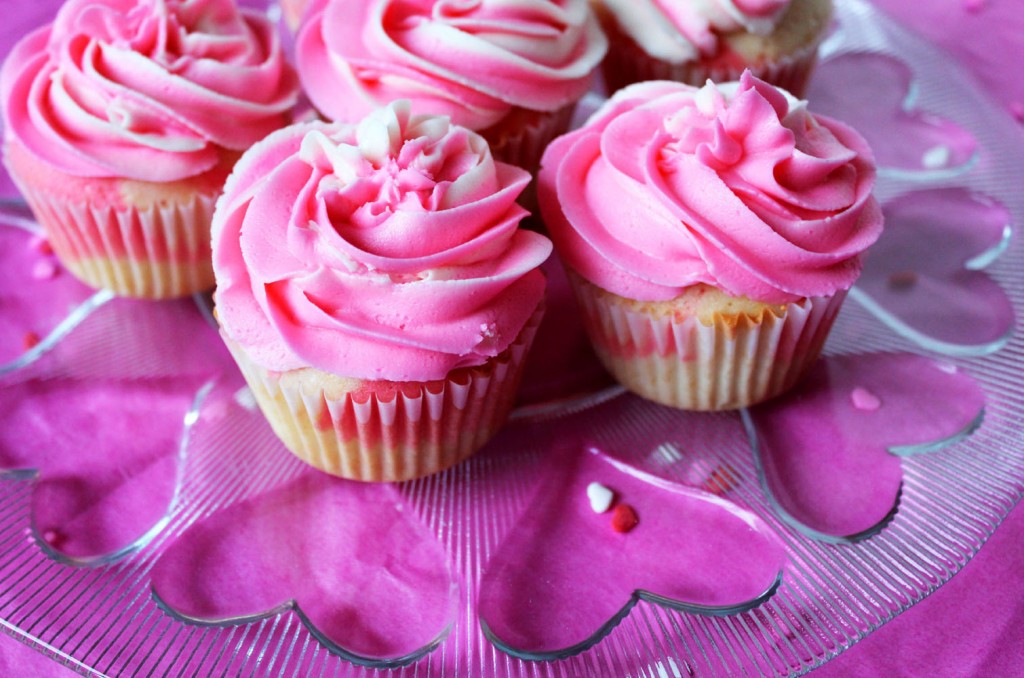 Pink and White Swirl Cupcakes