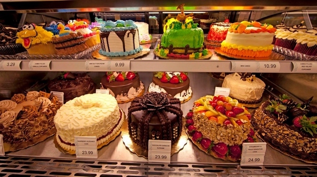 Publix Grocery Store Bakery
