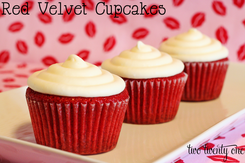 Red Velvet Cupcakes Red Velvet Cupcakes