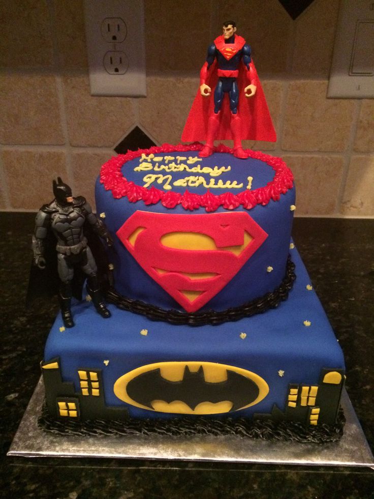 Superman vs Batman Birthday Cake Superman vs Batman Birthday Cake
