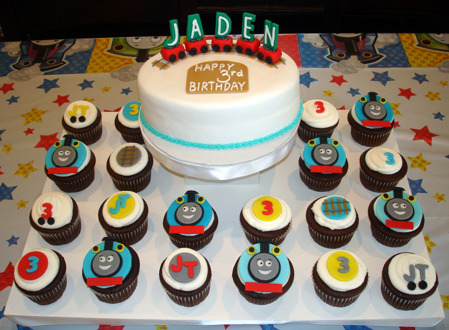 Thomas Train Cake and Cupcakes Thomas Train Cake and Cupcakes