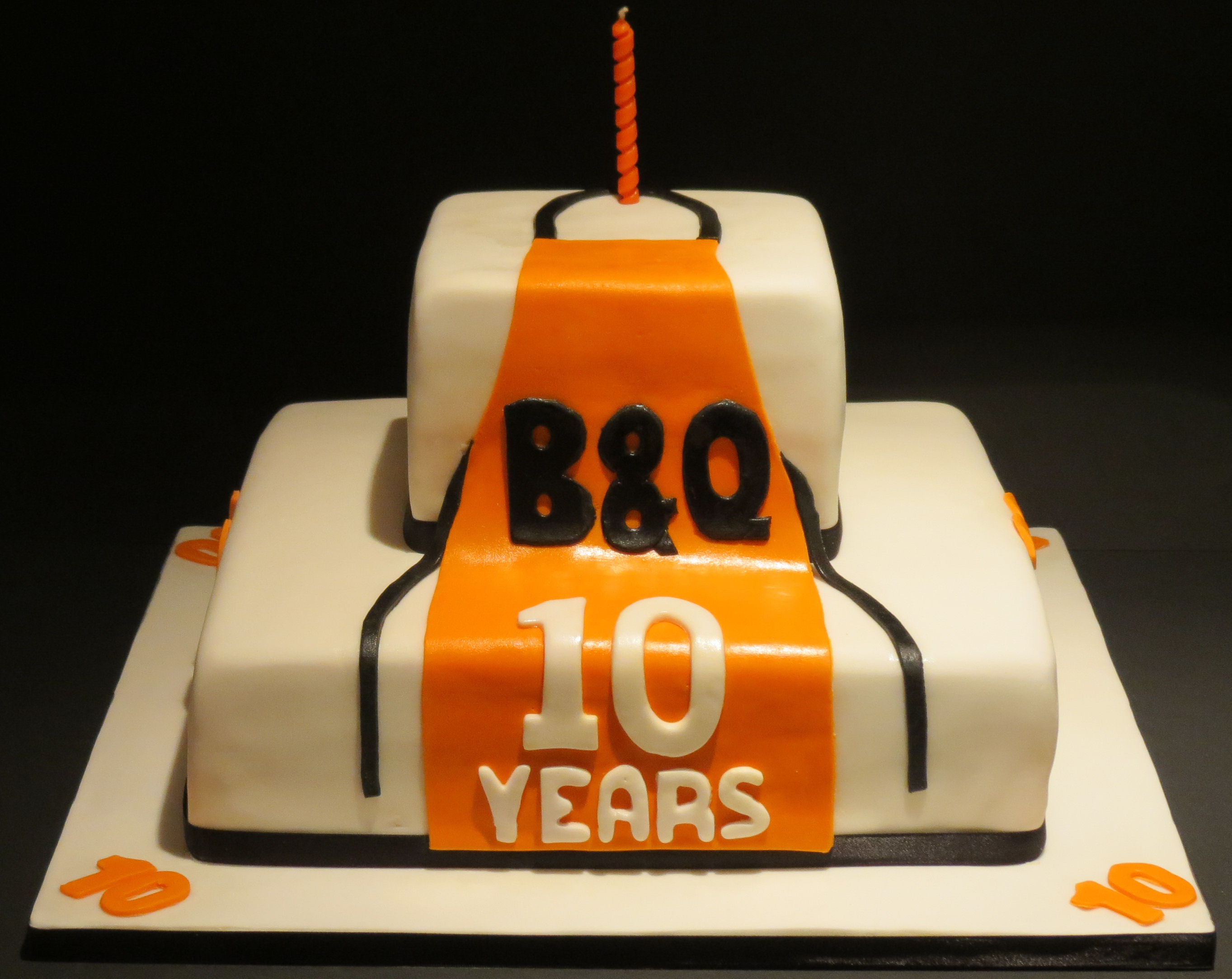 10 Year Anniversary Cake