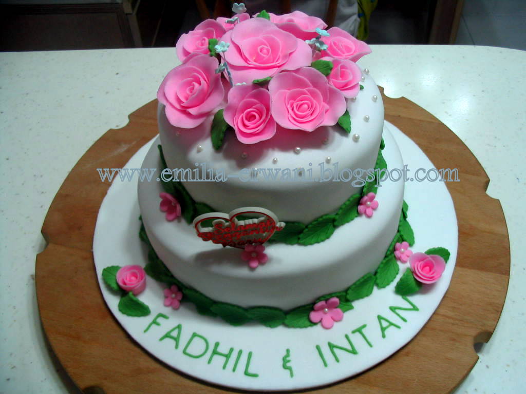 2 Tier Fondant Cake 2 Tier Fondant Cake