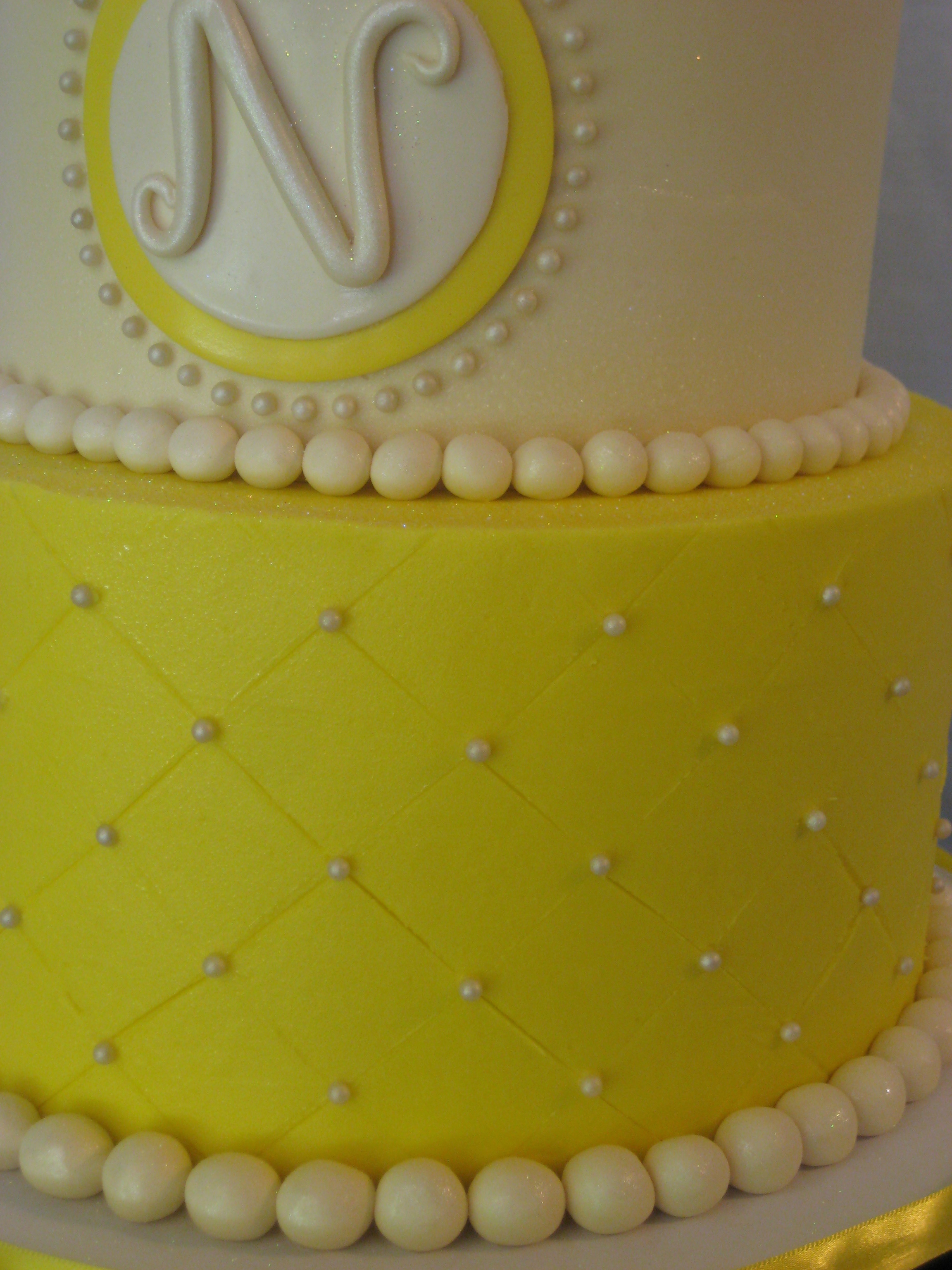 Diamond Pattern On Buttercream Cake Diamond Pattern On Buttercream Cake