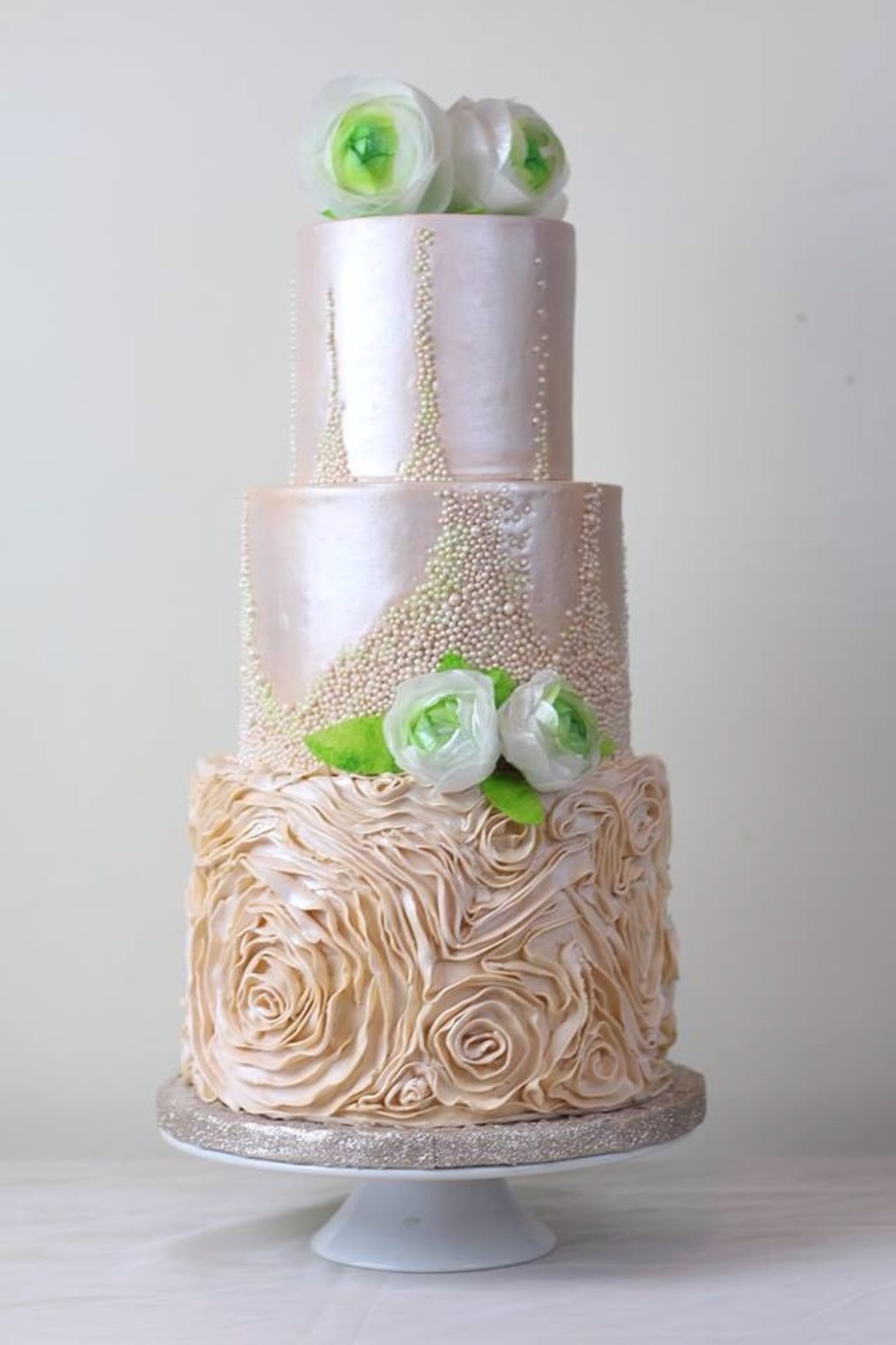 Elegant Wedding Cakes with Ranunculus Flowers