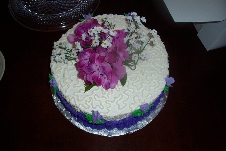 Fake Cake with Roses Fake Cake with Roses