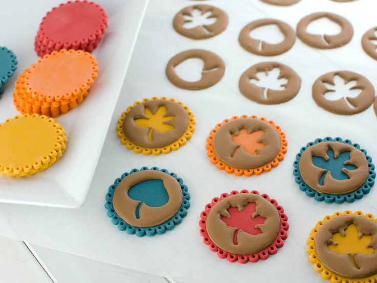 Fall Leaves Fondant Cupcake Toppers Fall Leaves Fondant Cupcake Toppers