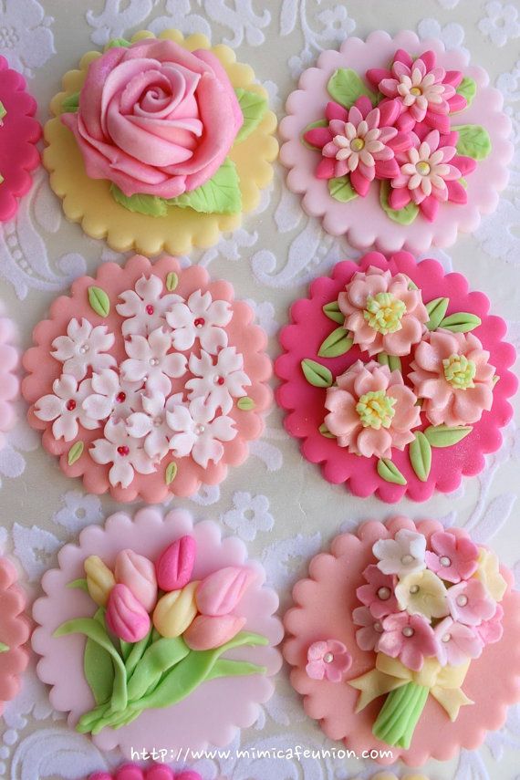 Flower Fondant Cupcake Toppers Flower Fondant Cupcake Toppers
