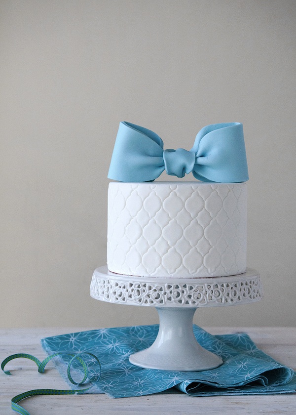 Fondant Bow Cake Topper