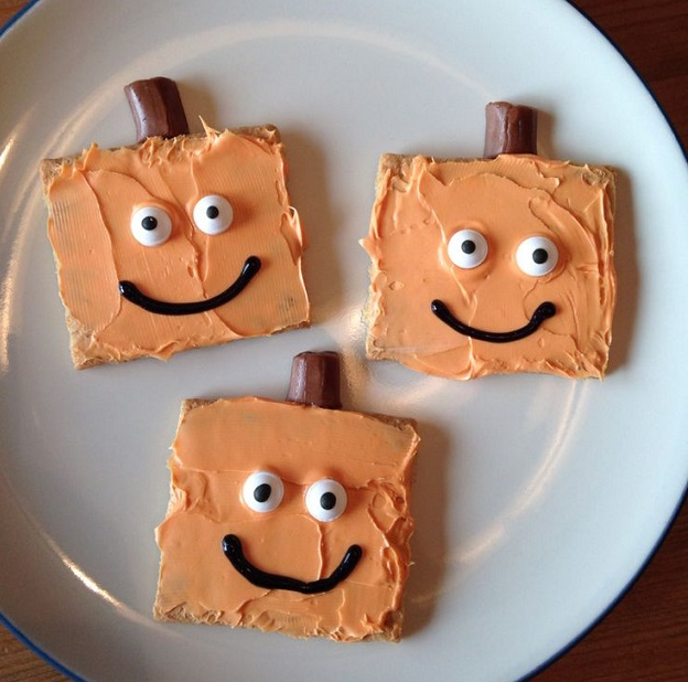 Graham Cracker Halloween Treats