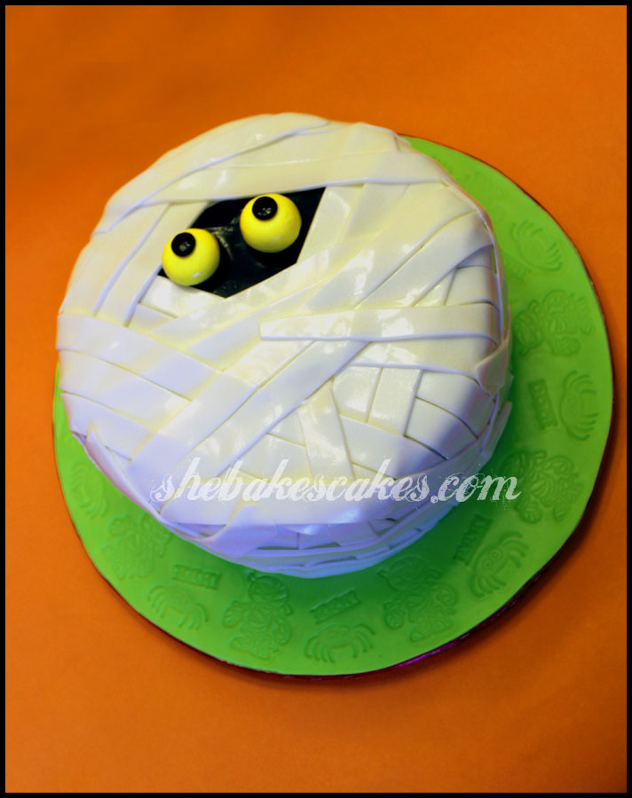 Halloween Fondant Cake Halloween Fondant Cake