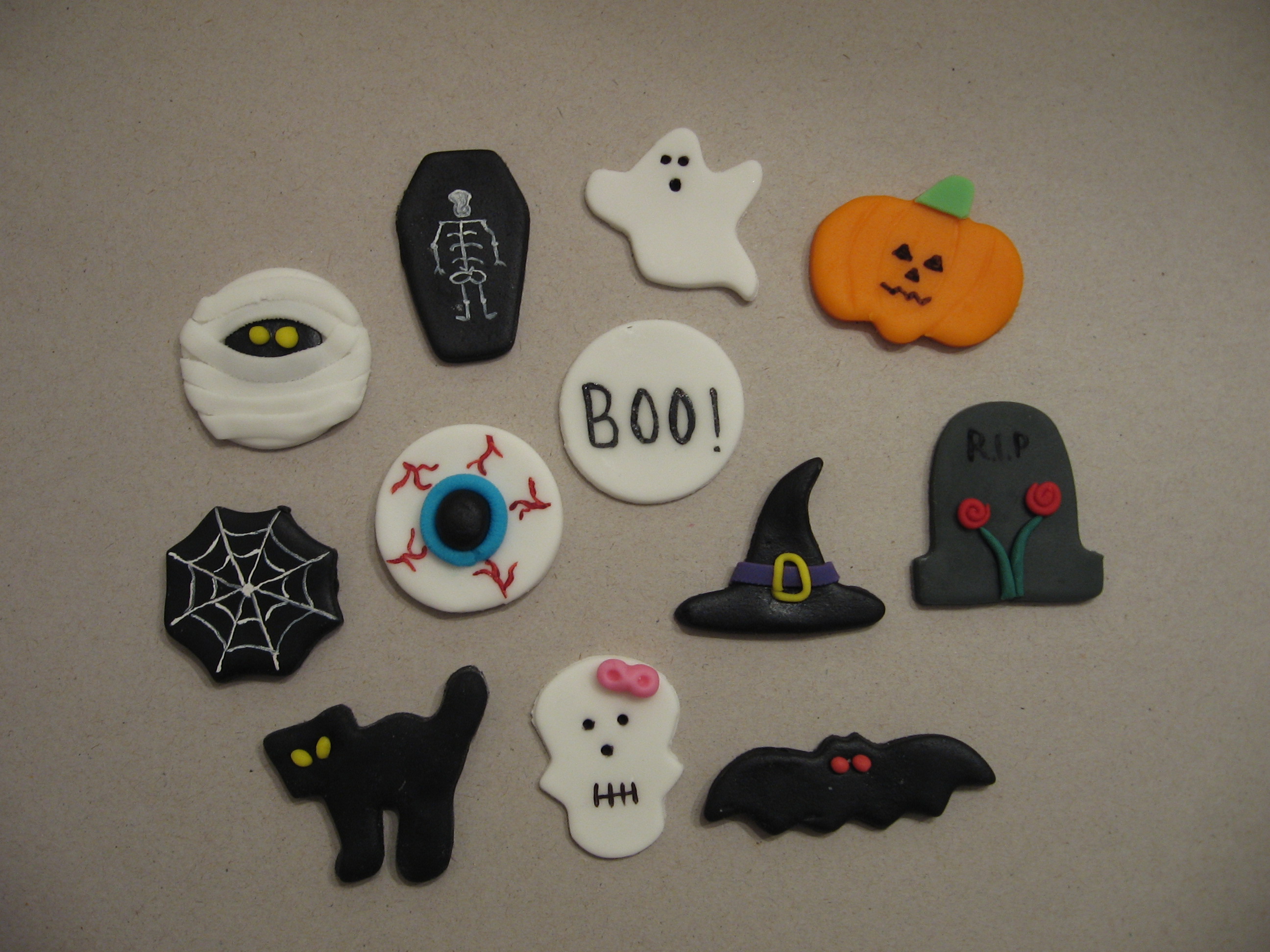 Halloween Fondant Cupcake Toppers