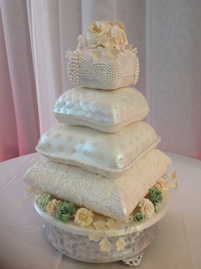 Pillow Wedding Cake Pillow Wedding Cake