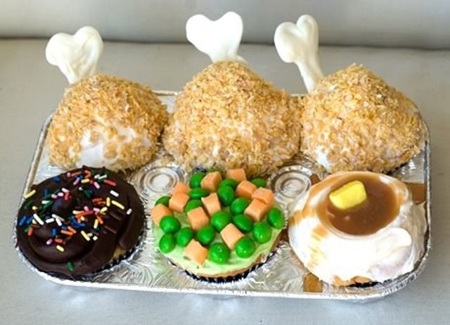 Thanksgiving Dinner Cupcakes Thanksgiving Dinner Cupcakes