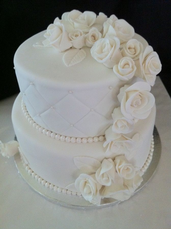 Two Tier Wedding Cake Two Tier Wedding Cake