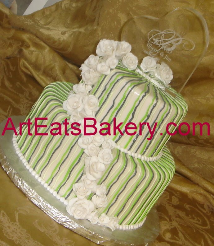 Two Tier Wedding Cake Two Tier Wedding Cake