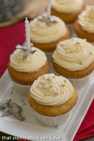 Vanilla Cupcakes with Cream Cheese Frosting Vanilla Cupcakes with Cream Cheese Frosting